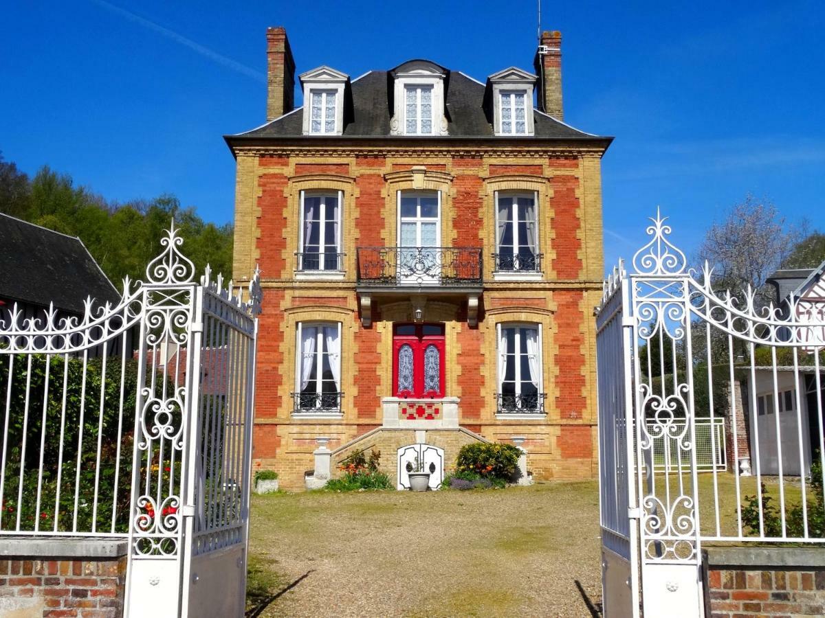 L'Ajoussienne Villa Exteriör bild